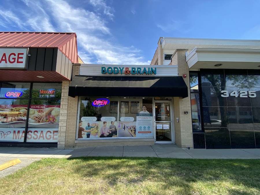 Body & Brain Yoga Tai Chi — Yoga, Tai Chi & Pilates in Dempster St, Chicago