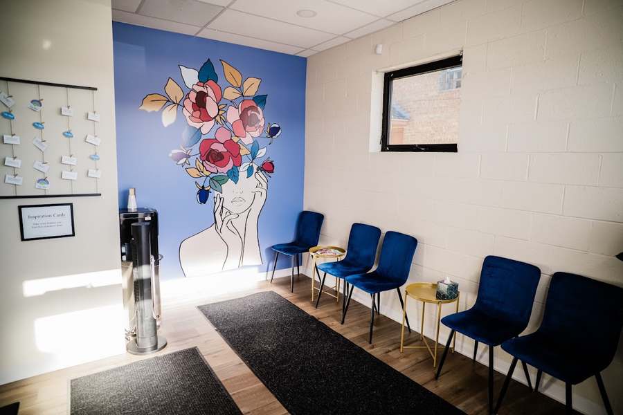 Calm Mind Counseling Center — Psychotherapy in Roosevelt Rd, Chicago