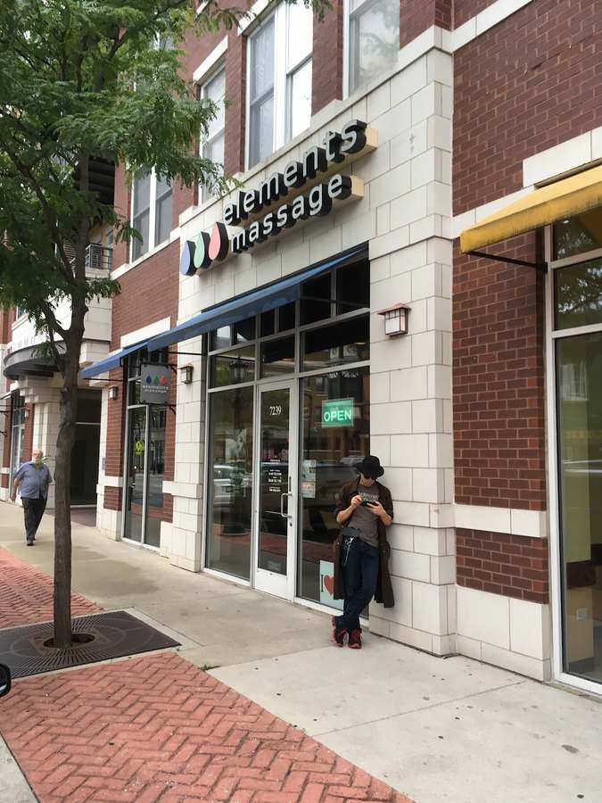 Elements Massage — Massage Therapy in Madison St, Chicago
