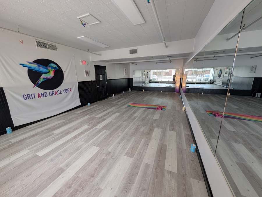 Grit and Grace Yoga — Yoga, Tai Chi & Pilates in W 55th St Unit 919A, Chicago