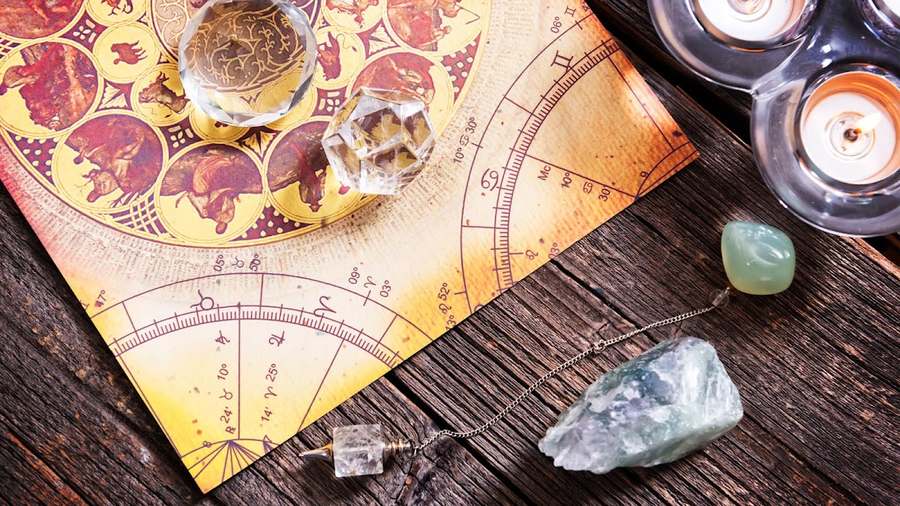 Psychic Reader & Advisor — Reiki & Energy Medicine in E 55th St, Chicago