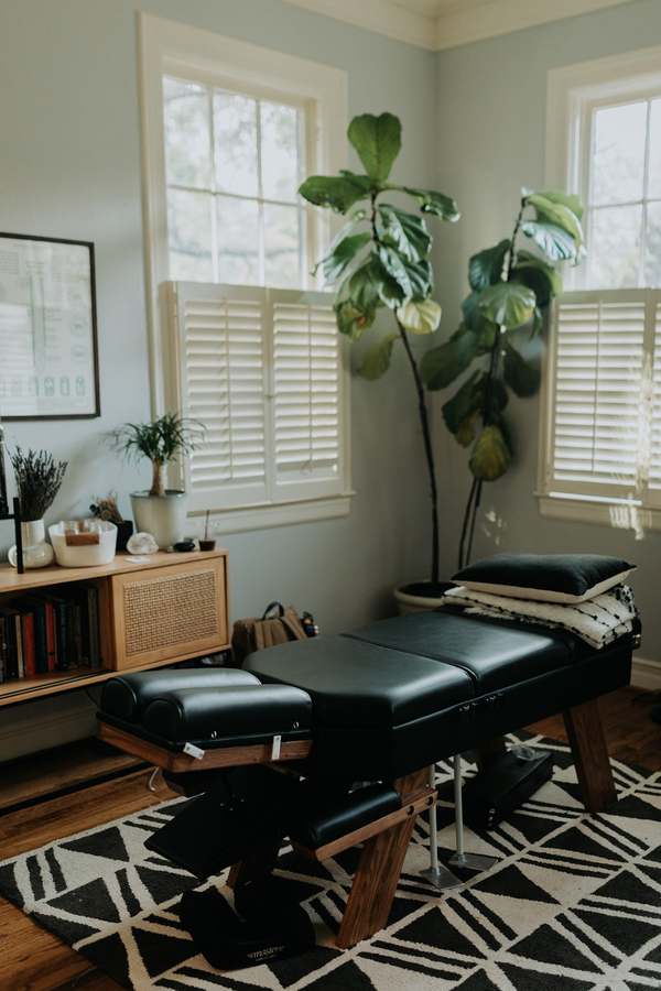 Rhythm Chiropractic — Chiropractic in Hood St Ste 206, Dallas
