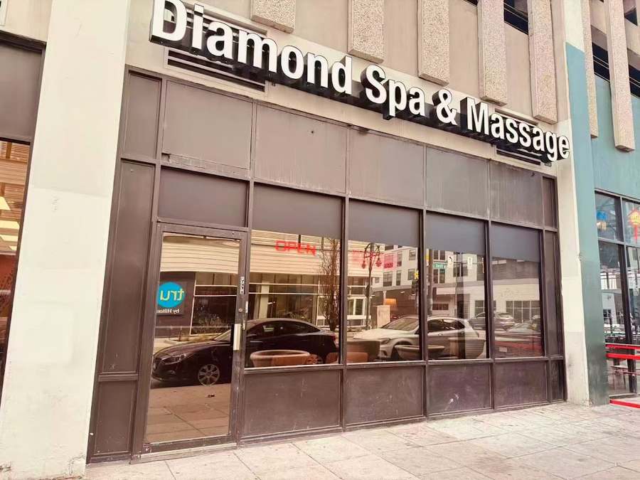 Diamond Spa & Massage — Massage Therapy in Stout St #3a, Denver