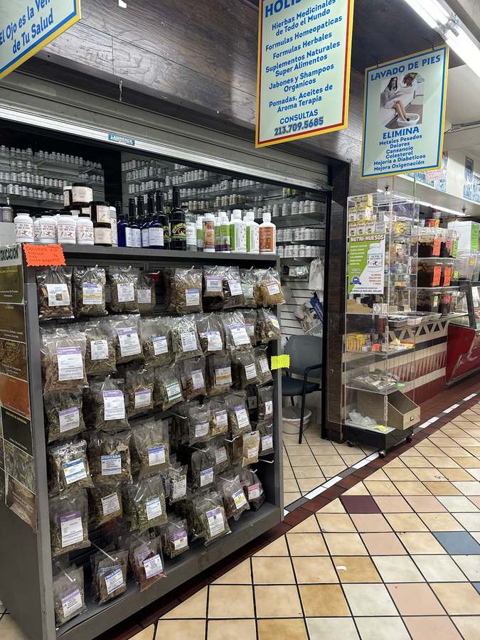 Holisticos — Naturopathic Medicine in 1st St locals 123, Los Angeles