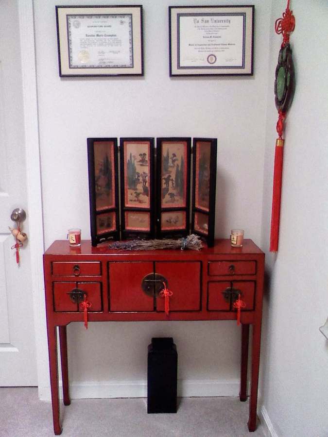 Laraine Crampton, LAc — Acupuncture in 2nd St, Los Angeles