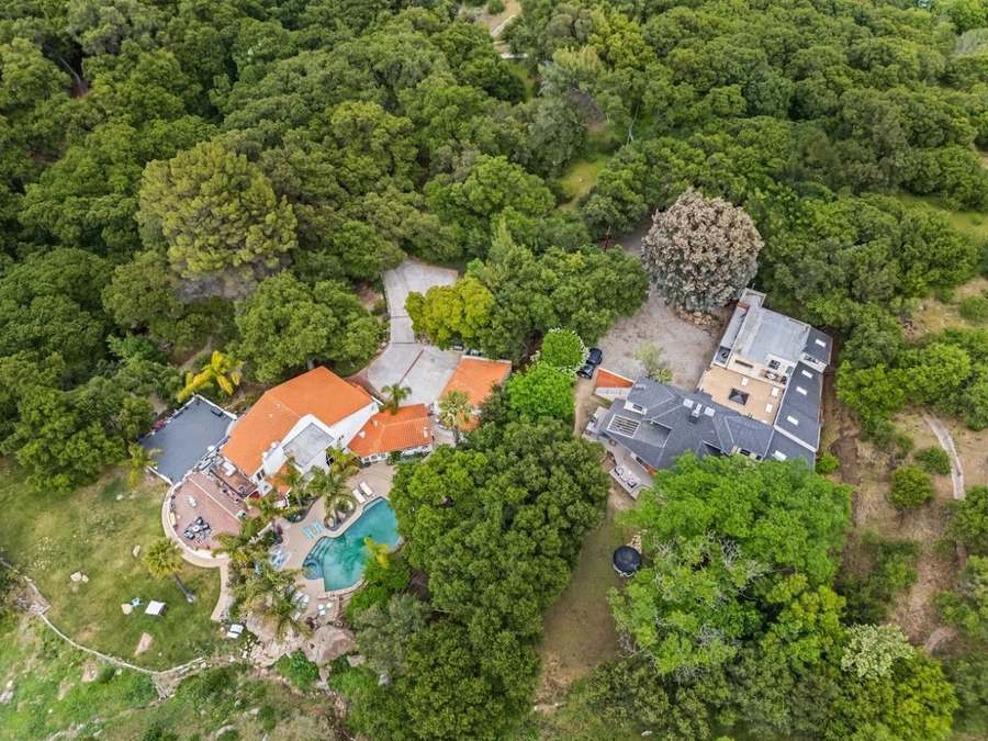 The Malibu Retreat — Yoga, Tai Chi & Pilates in Piuma Rd, Los Angeles