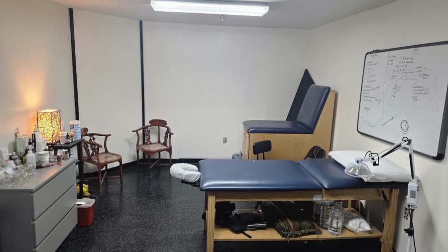 305 AcuMed & Orthosport — Acupuncture in NW 54th St, Miami