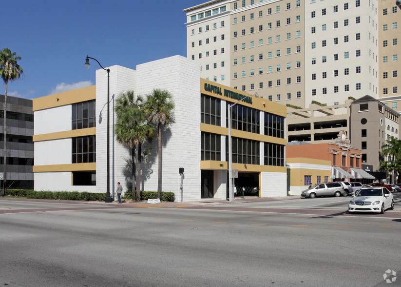 Lemus Natural Medicine — Naturopathic Medicine in Alhambra Cir Suite 301, Miami