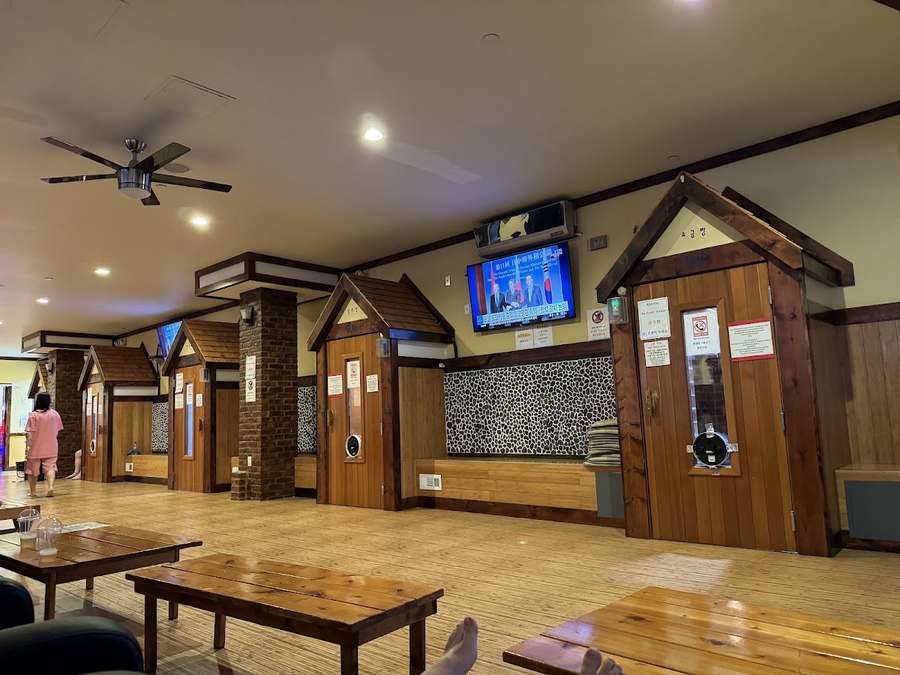 New York Spa & Sauna — Massage Therapy in -06 Northern Blvd, New York