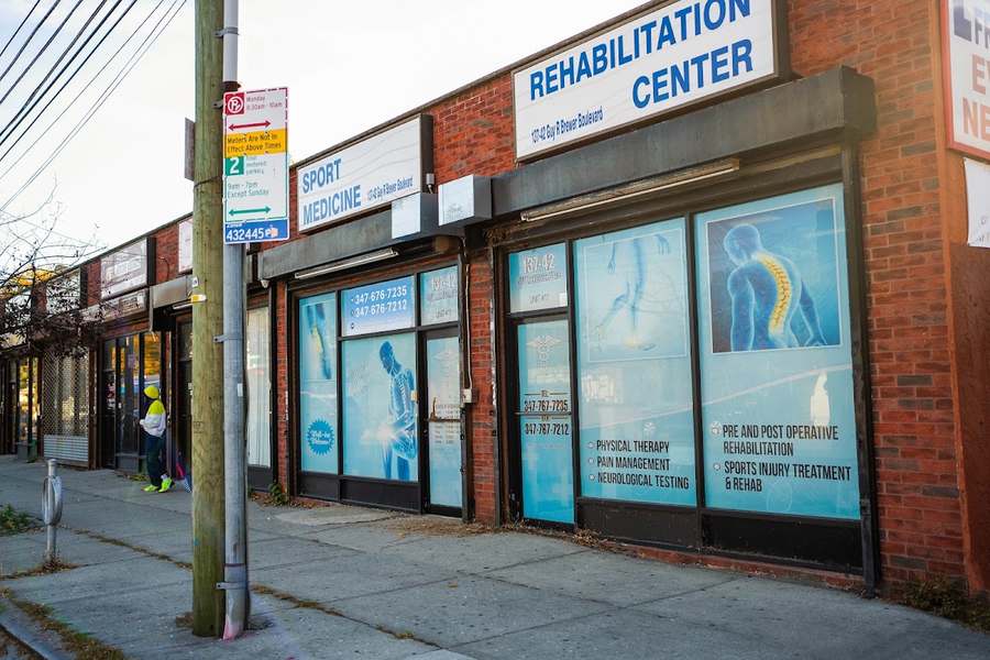 SPINAL ZONE CHIROPRACTIC — Chiropractic in -42 Guy R Brewer Blvd suite 11&12, New York