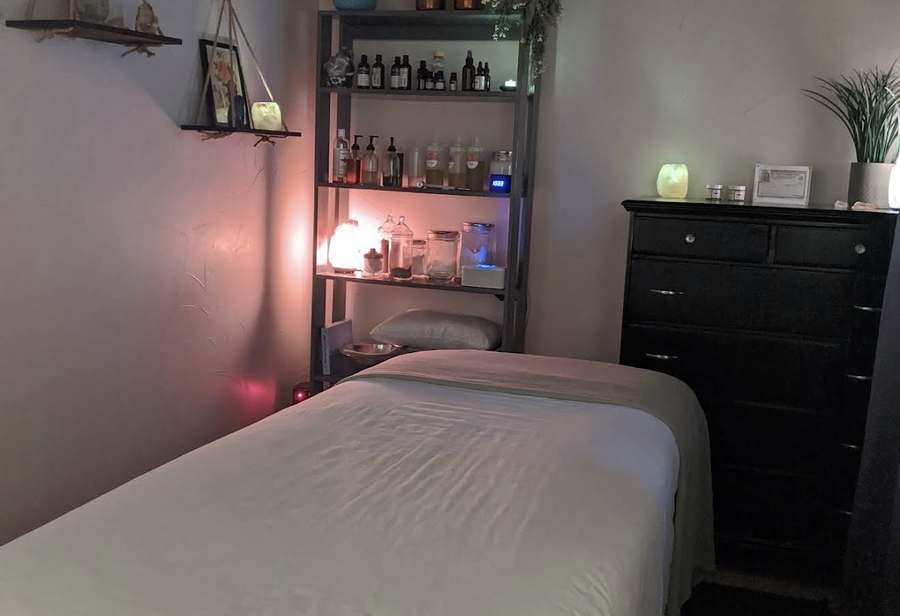 ELSA SPA AND MASSAGE — Massage Therapy in N 63rd Ave, Phoenix