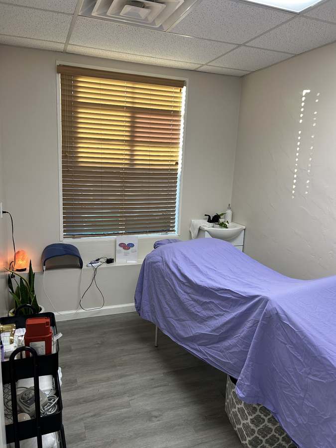 EverThrive Health — Acupuncture in El Cajon Blvd, San Diego
