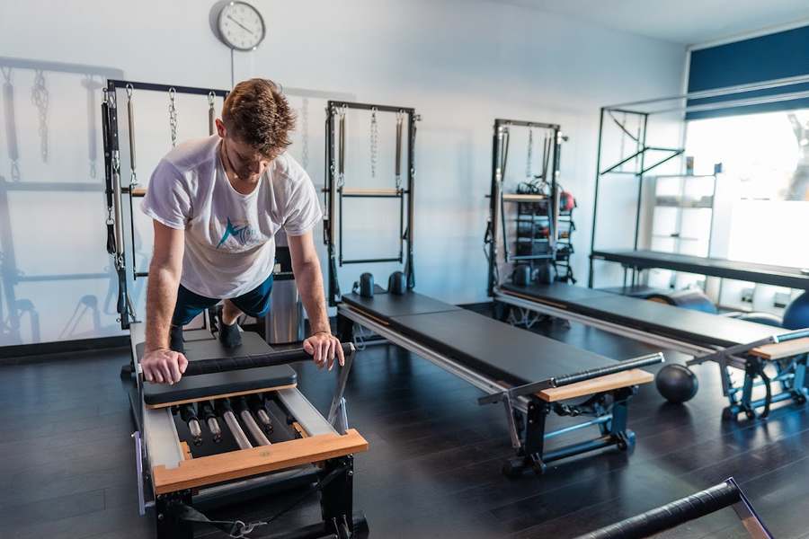 Pilates Matt Moreira — Yoga, Tai Chi & Pilates in Body Alchemist, San Diego