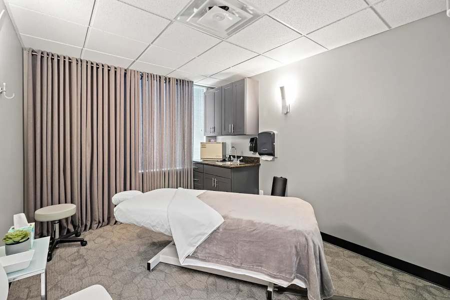 Massage MDB — Massage Therapy in Olive Wy #755, Seattle