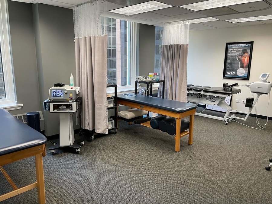 Loop Chiropractic & Sports Injury Center, Ltd. — photo 1