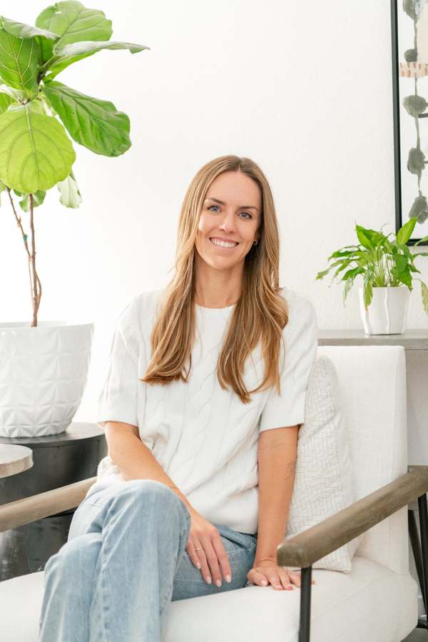 Tori Smith, LCSW. Somatic Therapy for Anxiety, Burnout, Perfectionism, and High Achieving Professionals in California. — photo 1