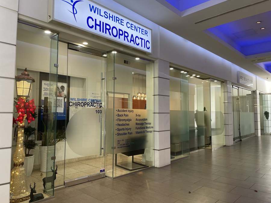 Wilshire Center Chiropractic — photo 1