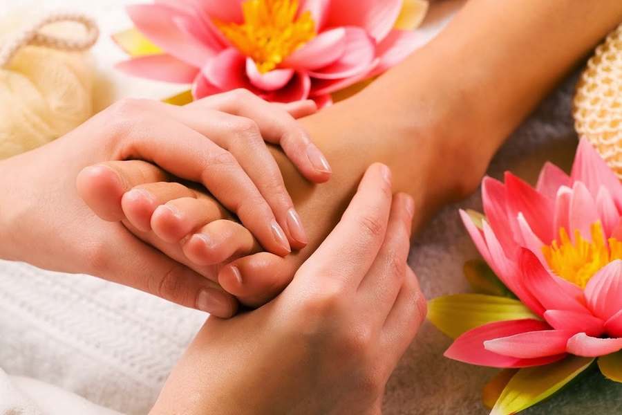 First Class Reflexology & Massage(Paradise Valley) — photo 1