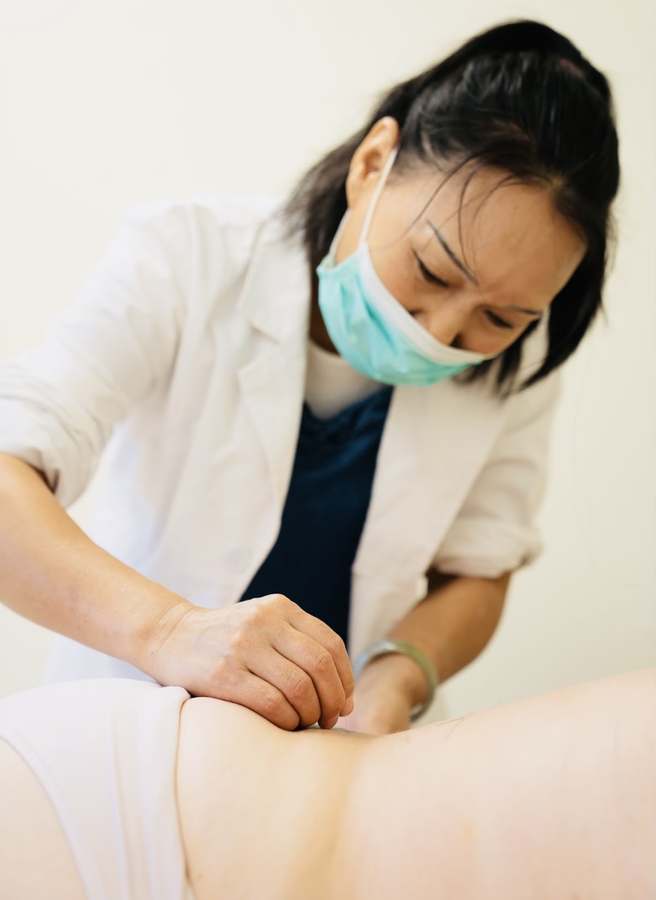 Lanh Acupuncture LLC — Acupuncture in Bee Caves Rd # J6, Austin