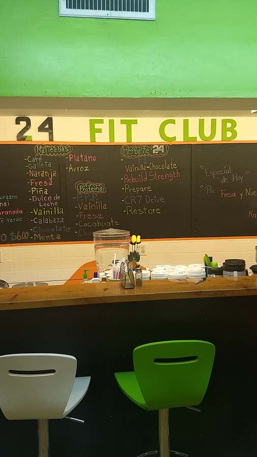 24 FIT CLUB — Diet & Nutrition in W 63rd St, Chicago