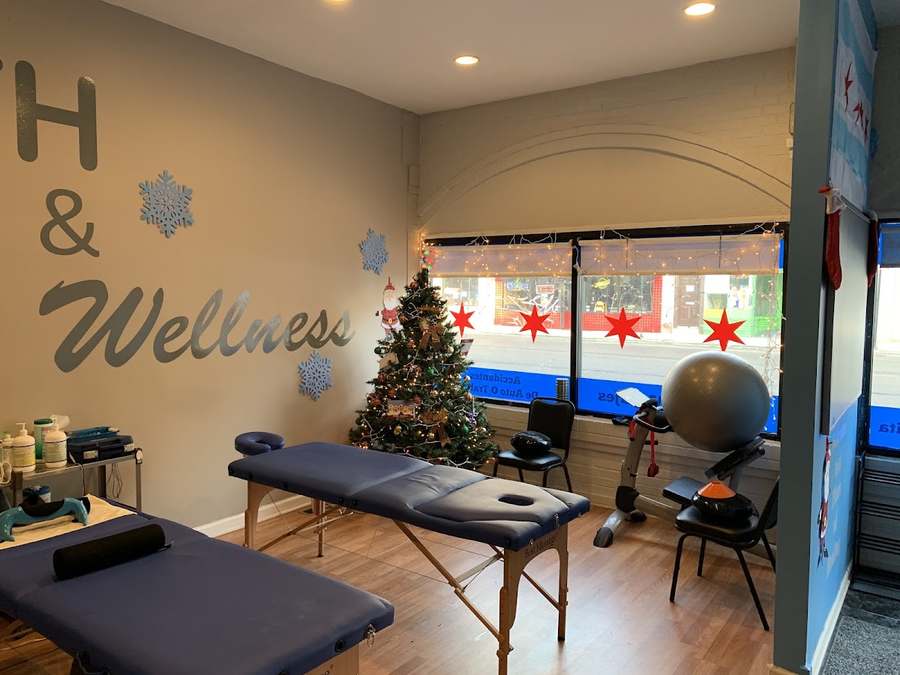 CarLouis Chiropractic Chicago — Chiropractic in W Cermak Rd, Chicago