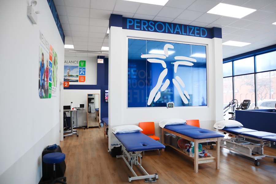 FYZICAL Therapy & Balance Centers - Old Town — Physical & Rehabilitation Therapy in W North Ave, Chicago