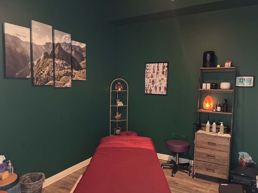 Inner G: Restorative & Holistic Care — Massage Therapy in W Montrose Ave B, Chicago