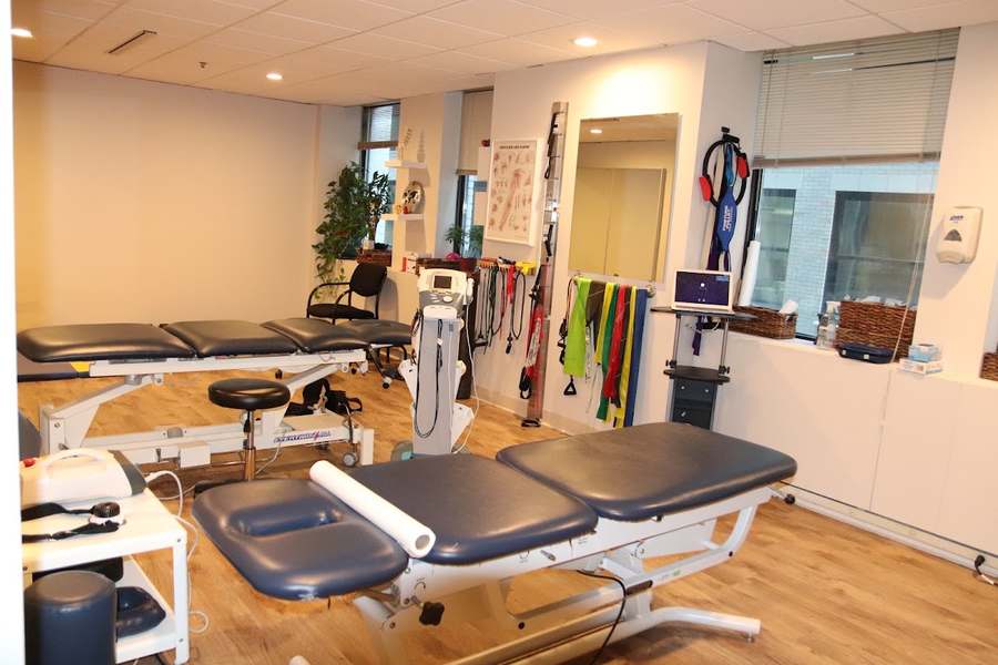 Loop Physical Therapy - The Loop — Massage Therapy in W Madison St Fl 12, Chicago