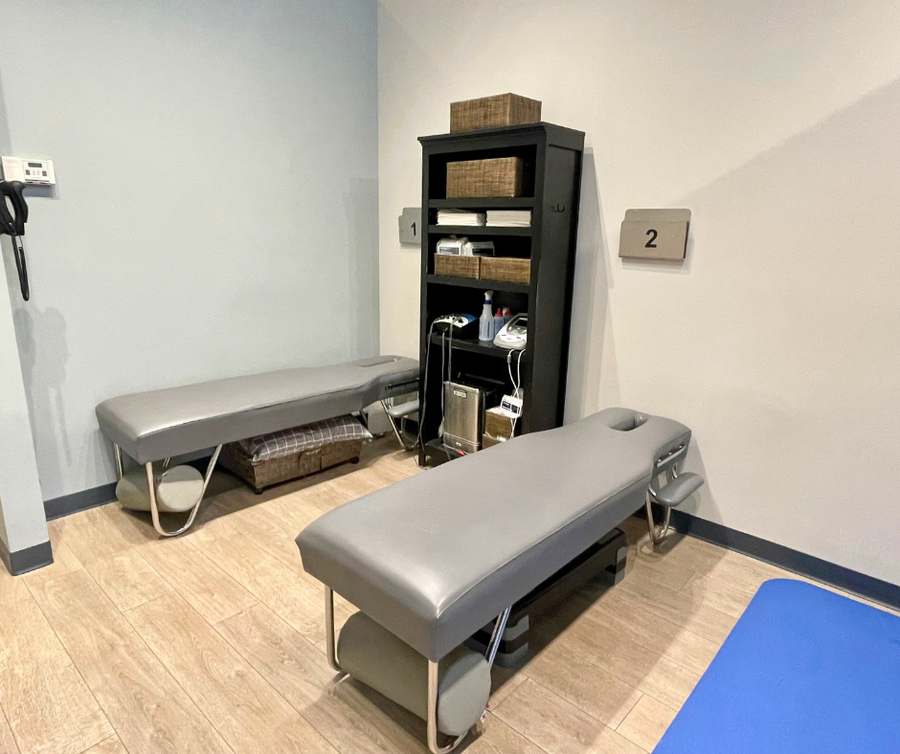 Physicians Plus - Chiropractic & Sports Rehabilitation — Massage Therapy in W Diversey Pkwy #1A, Chicago