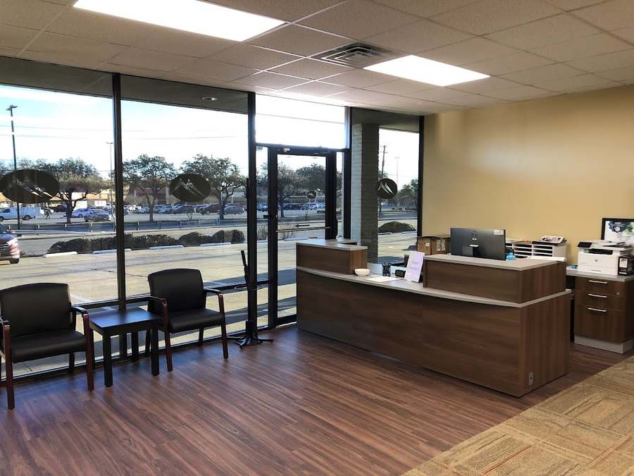 Peak Physical Therapy — photo 1