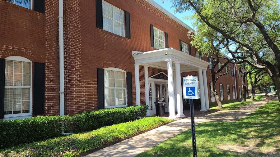 The Davis Counseling Center, PLLC — Counsellors & Mentors in Midway Rd #110, Dallas