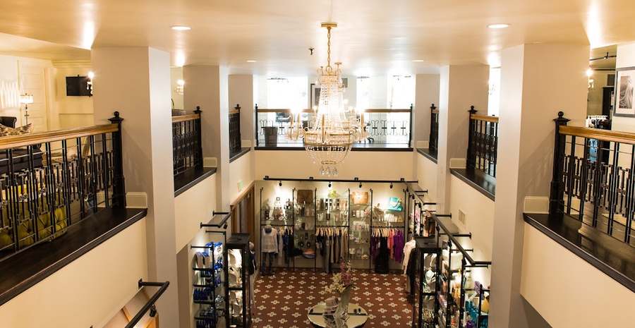 The Oxford Club & Spa — Massage Therapy in 17th St #100, Denver