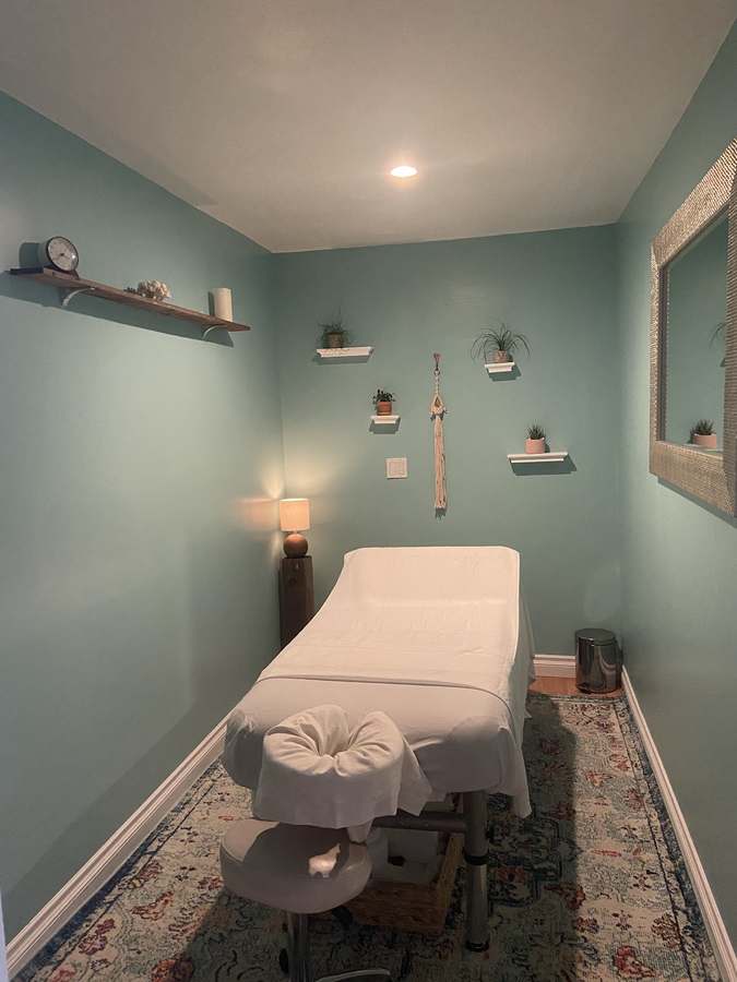 Healing Hands — Massage Therapy in Hermosa Ave #15, Los Angeles