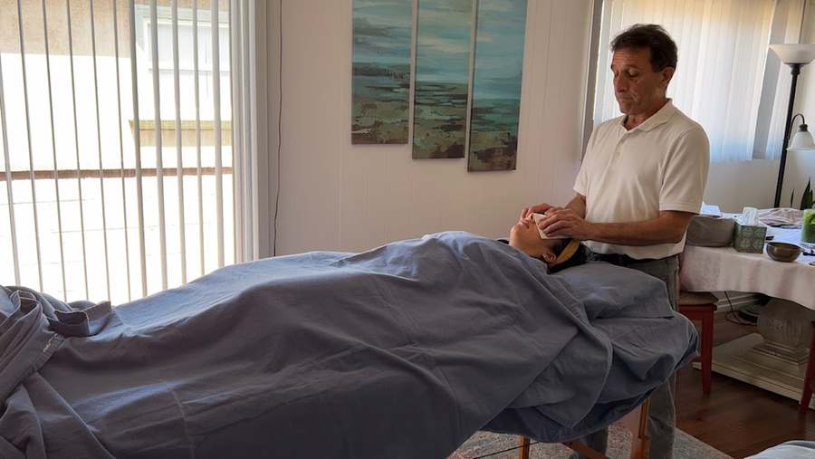 Reiki Energy Healing Torrance for Anxiety, Depression, Broken Heart, Panic Attacks — photo 1
