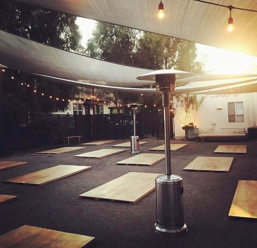 ROAM LA YOGA — photo 1