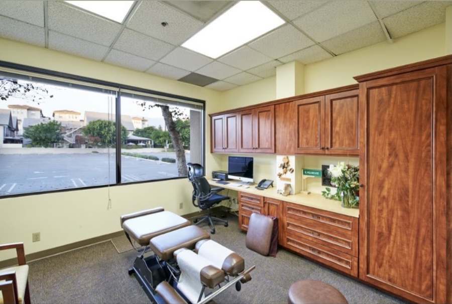 Rodriguez Chiropractic Clinic — Chiropractic in N El Molino Ave #180, Los Angeles