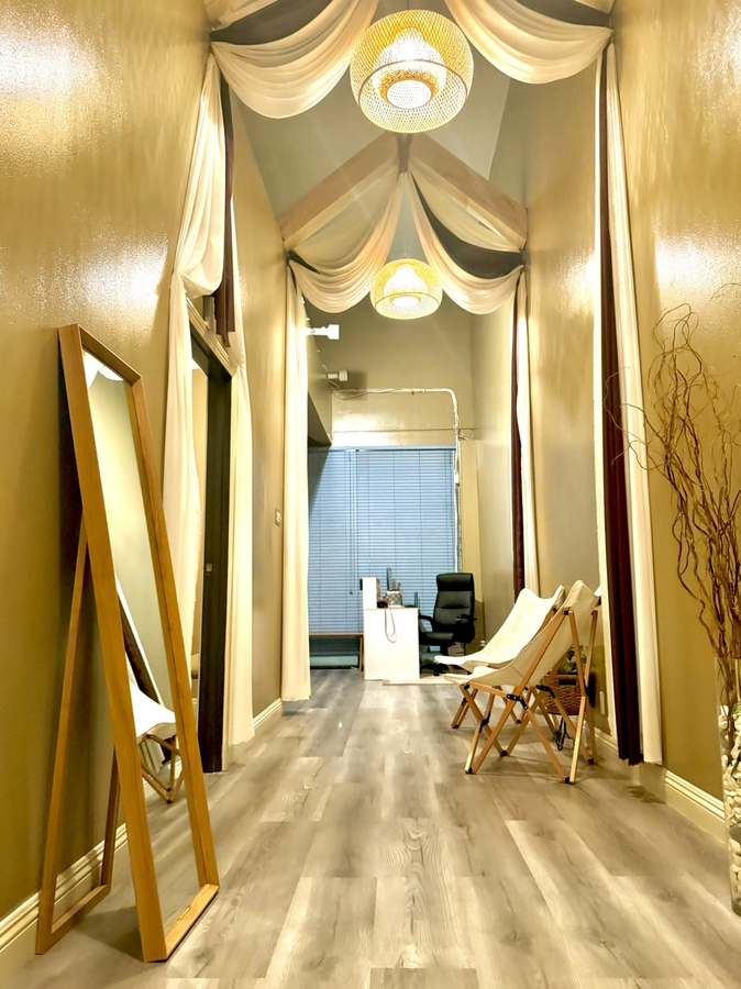 THE MASSAGE — photo 1