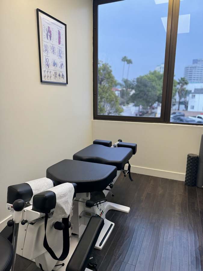 Vartanyan Chiropractic — Chiropractic in Arden Ave Unit 204, Los Angeles