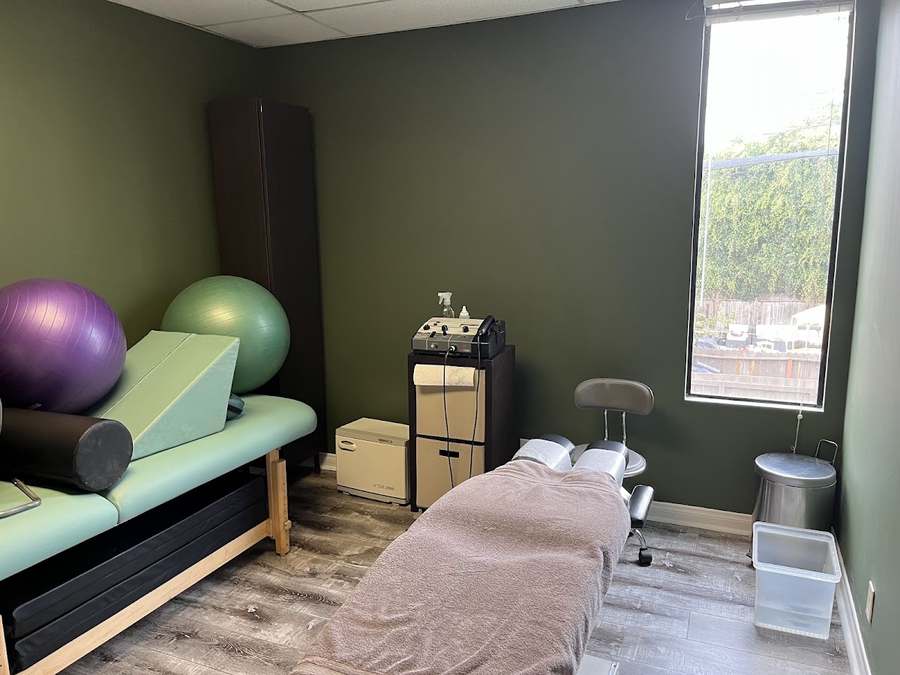 Vester Chiropractic — Massage Therapy in Beverly Blvd Ste 204, Los Angeles