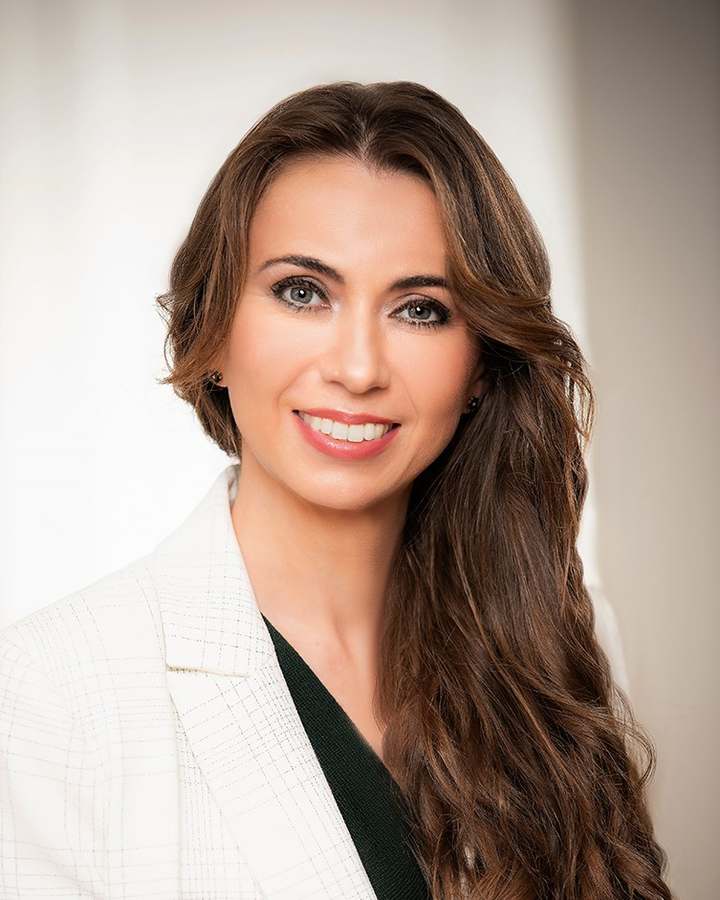 Volha Zhamoitsina Hypnotherapy & QHHT® — photo 1