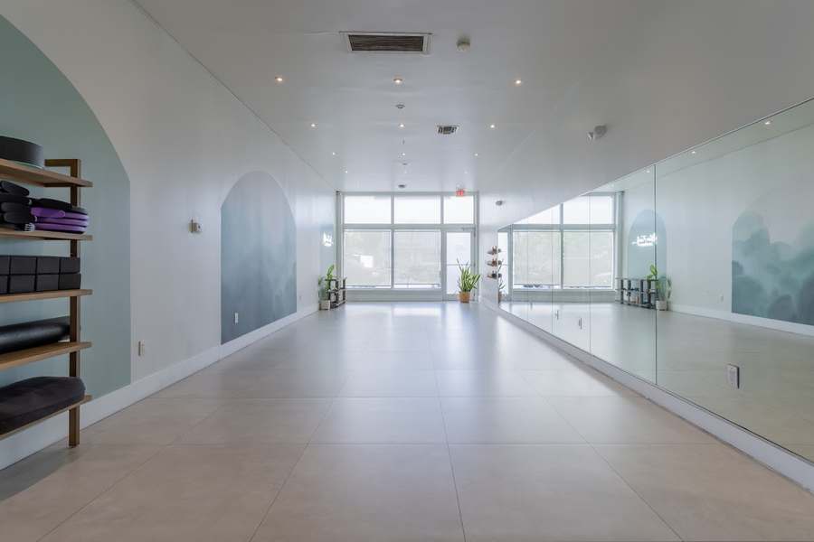 Brickell Yoga — photo 1