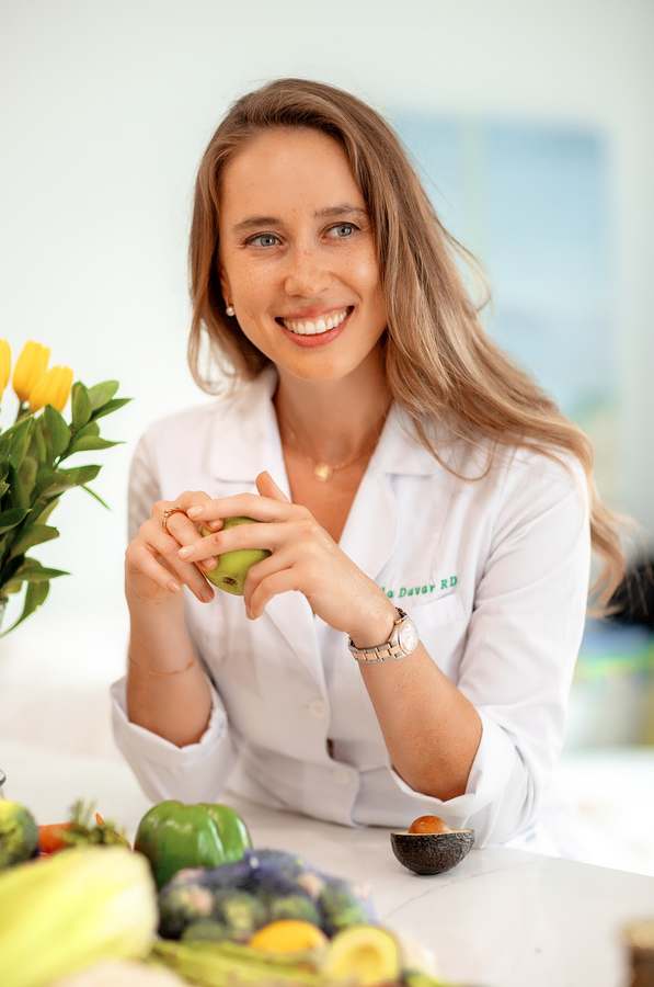 Ella Davar RD — Diet & Nutrition in Collins Ave 4th floor, Miami
