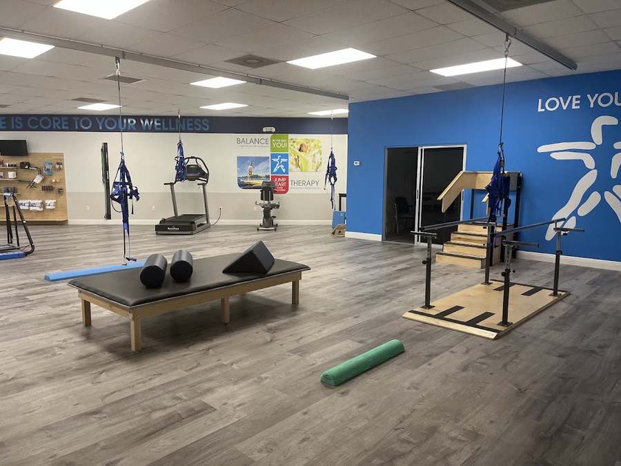 FYZICAL Therapy & Balance Centers of Miami — Physical & Rehabilitation Therapy in W 76th St, Miami
