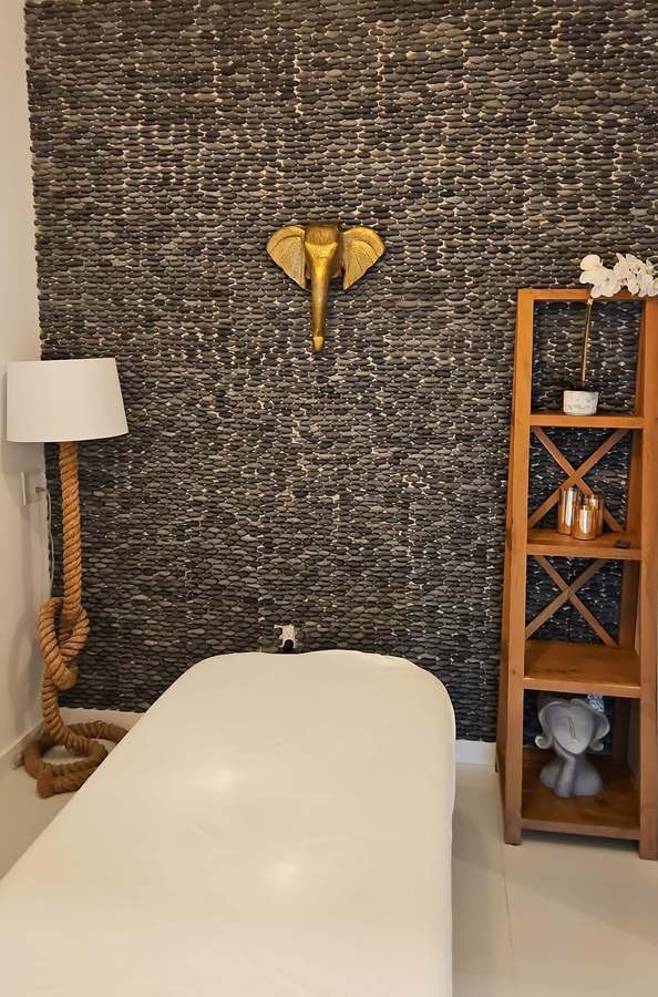 Neo Brickell Massage — Massage Therapy in SW 8th St, Miami