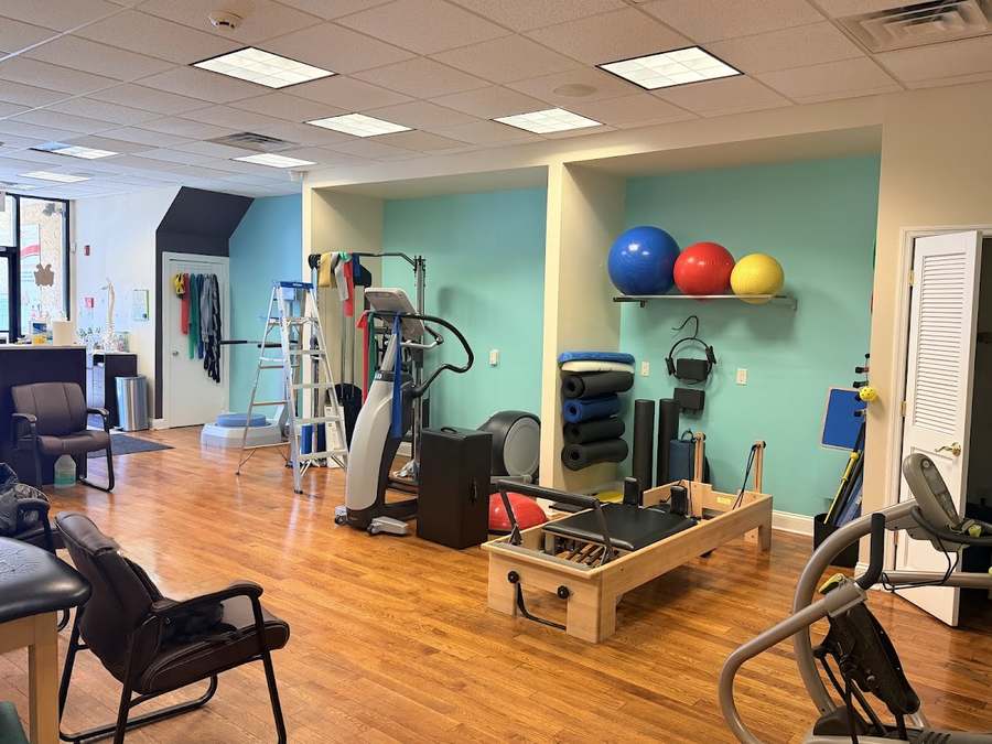 Joint Health Physical Therapy — Physical & Rehabilitation Therapy in Park Ave, New York