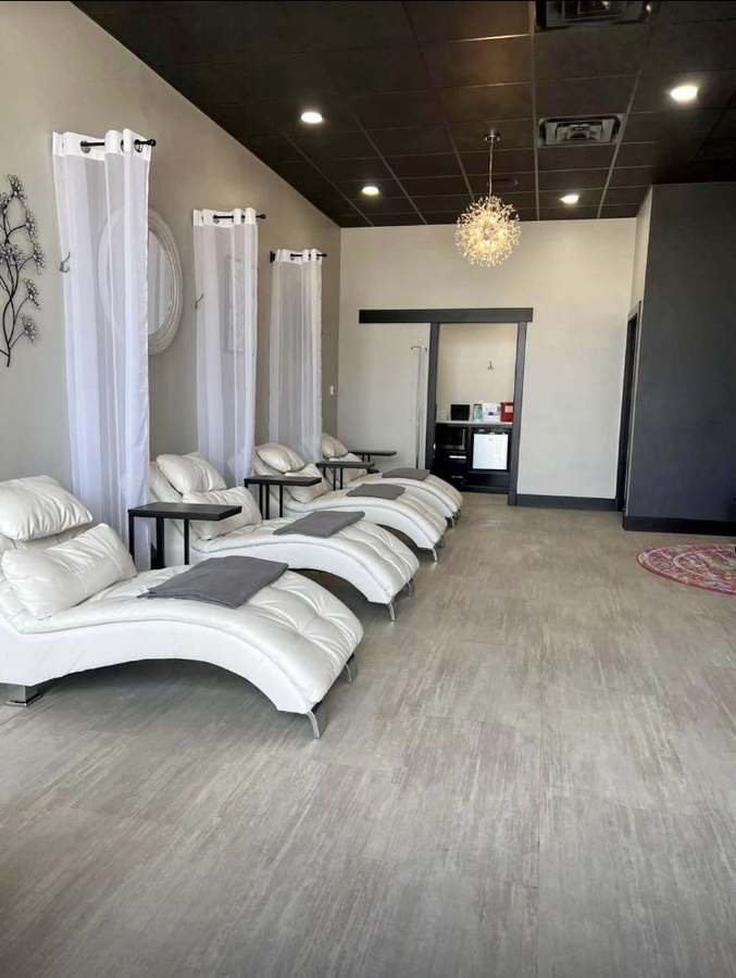 Josephine massage and spa therapist — photo 1