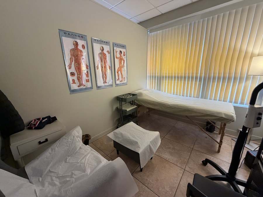 KT Lee Acupuncture | Acupuncturist, Alternative medicine in Bayside, NY 퀸즈 한의원 — Acupuncture in -30 Bell Blvd #2FL, New York