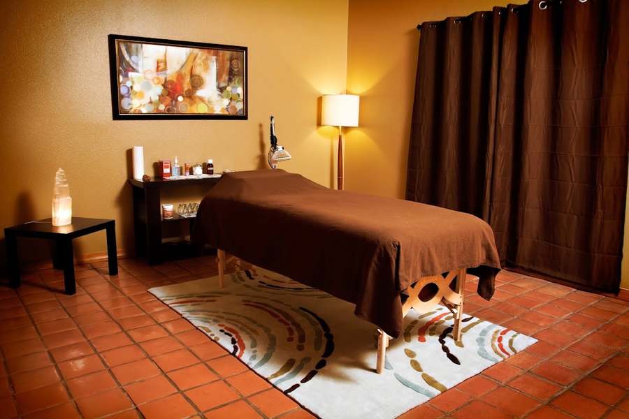 Above & Beyond Acupuncture Scottsdale — Acupuncture in N Frank Lloyd Wright Blvd #17, Phoenix