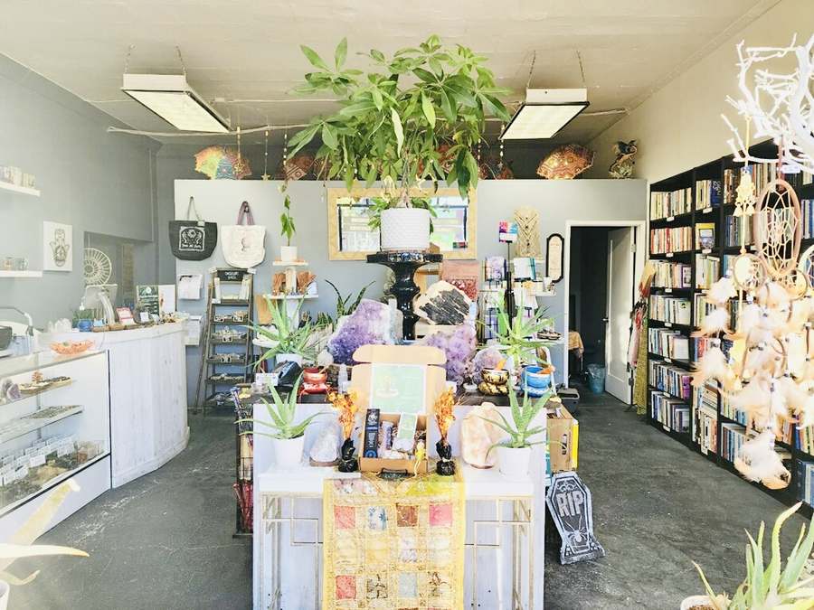B Intuitive Metaphysical Store and Healing Center — photo 1