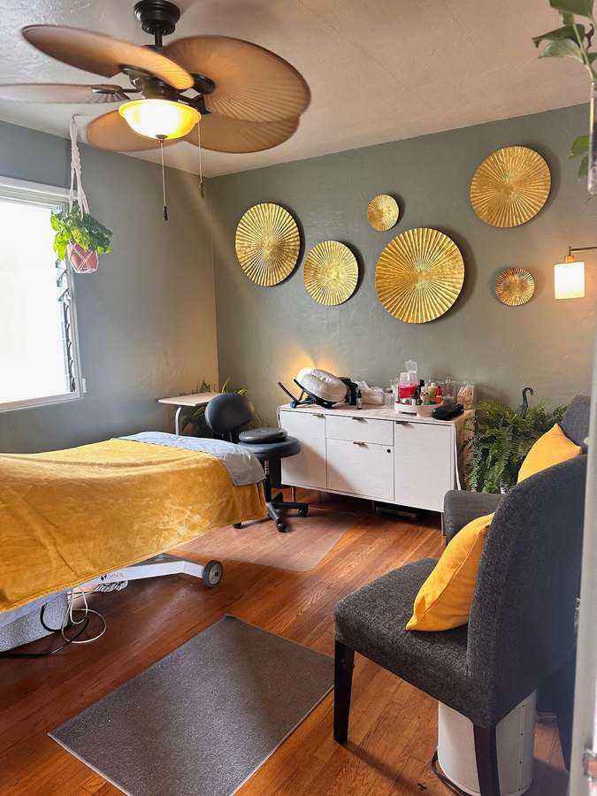 Realm Naturopathic Integrative Medicine & Acupuncture — Acupuncture in 8th St, San Diego